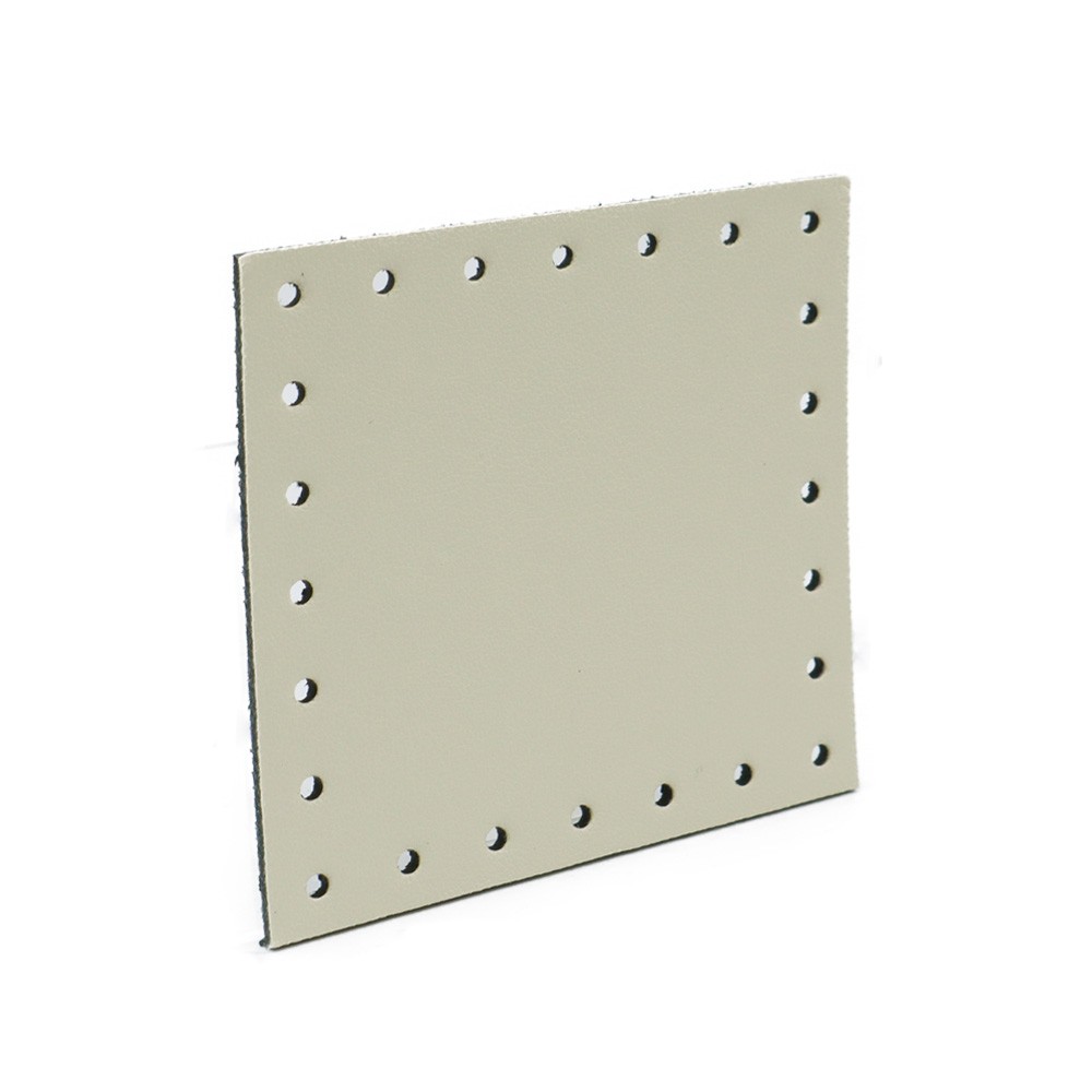 Carré en eco-cuir 7x7 Ivoire 1pz