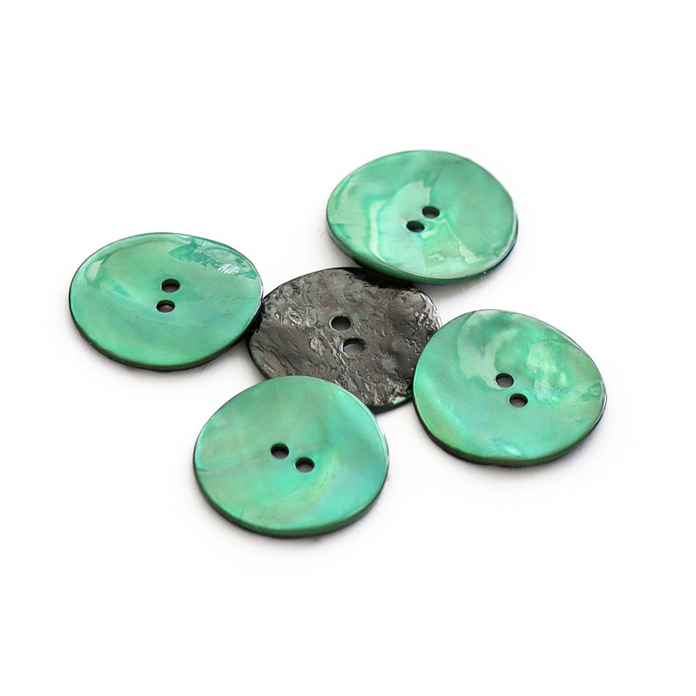 Bouton Akoya Émeraude 20mm 5pz