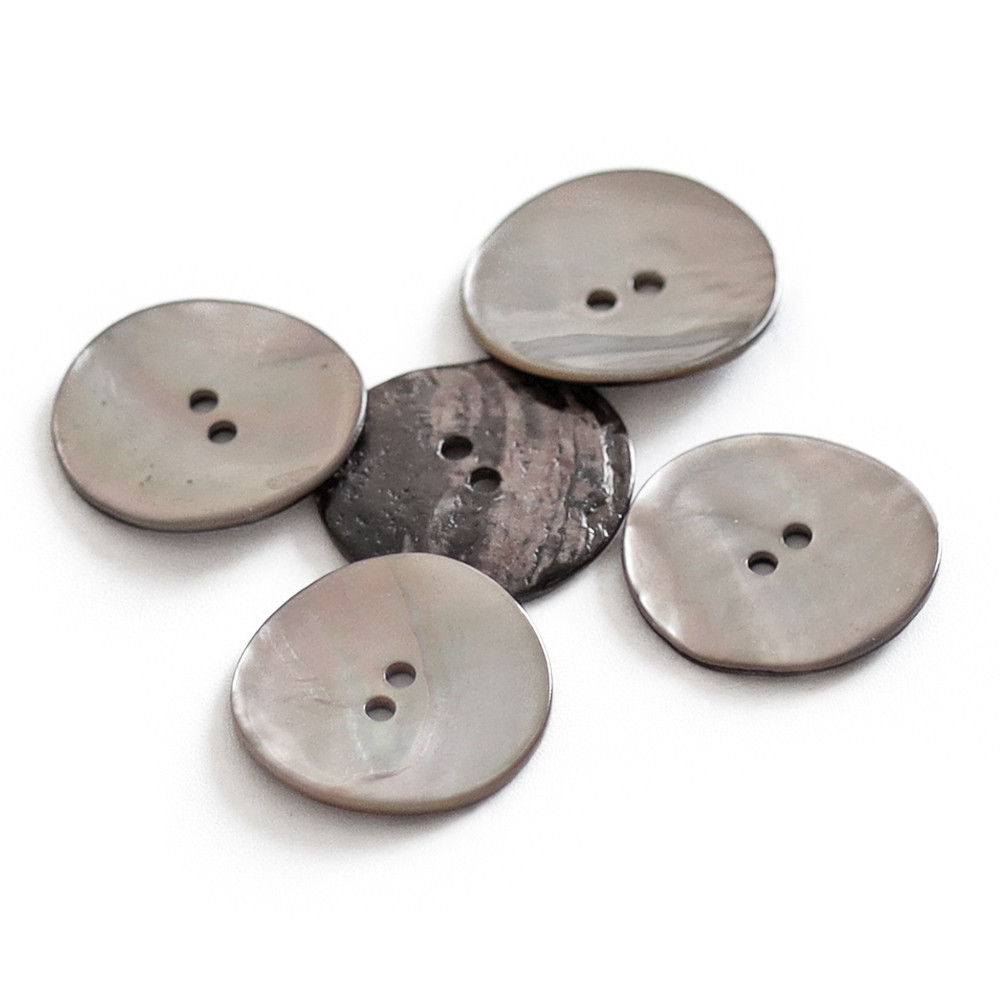Bouton Akoya Beige 25mm 5pz