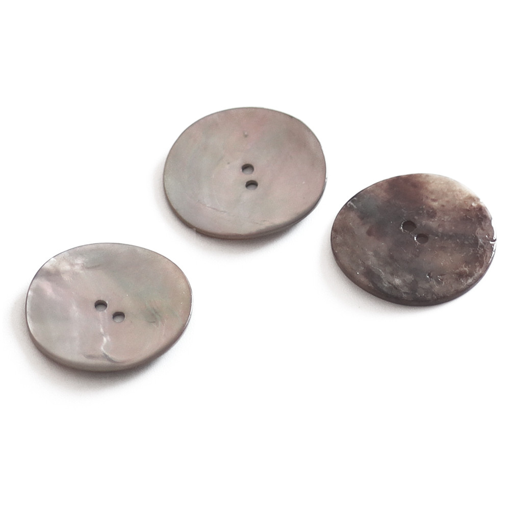 Bouton Akoya Beige 30mm 3pz