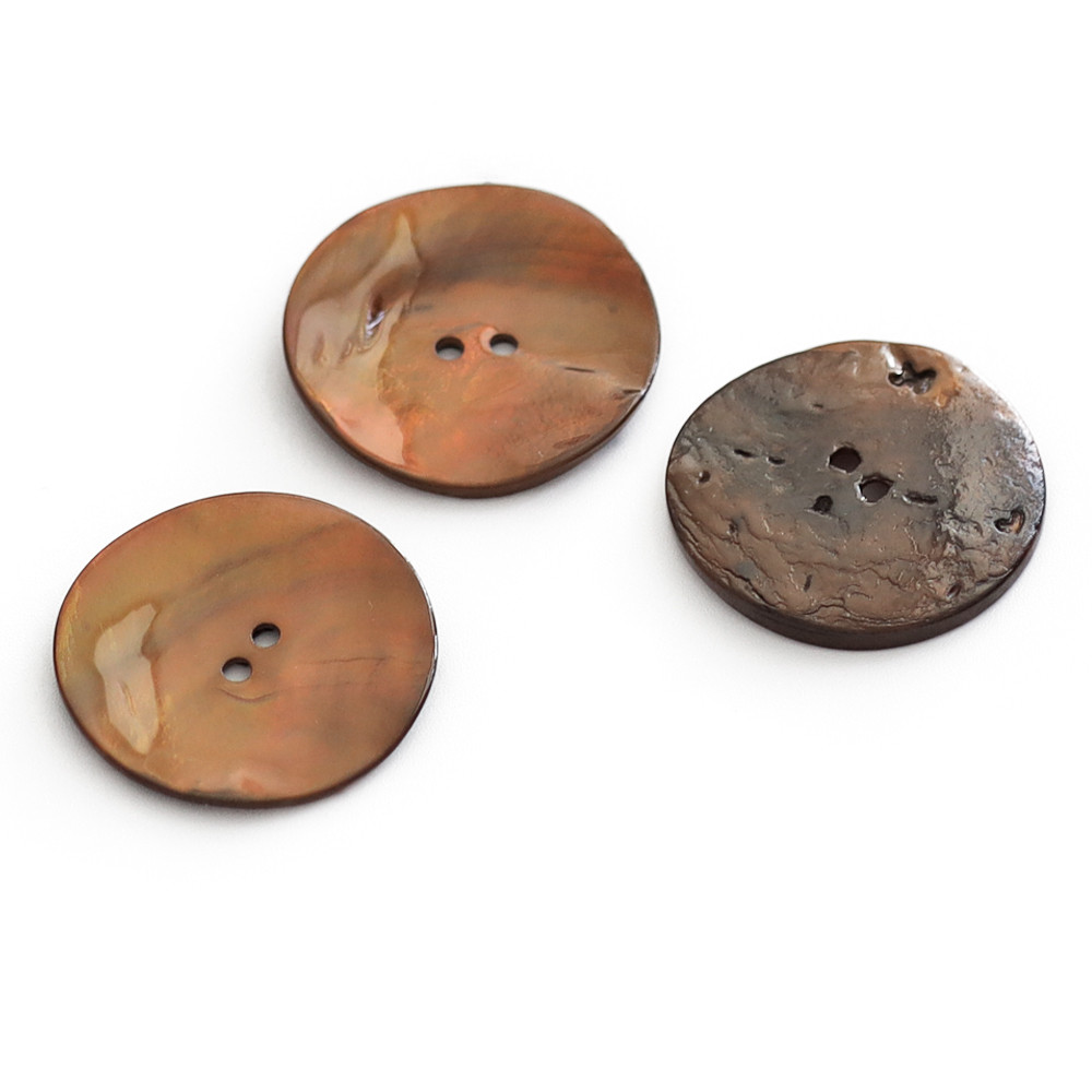 Button Akoya Dark Brown 30mm 3pc