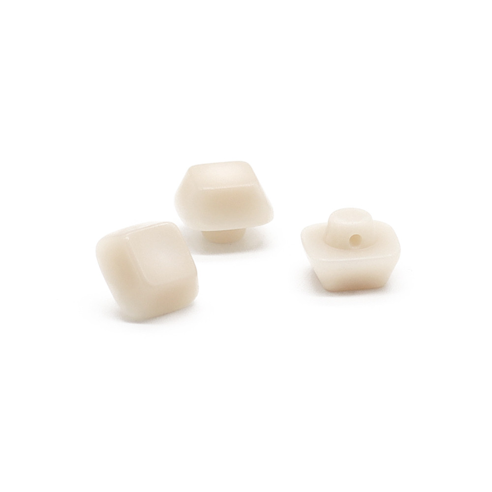 Buttons Iride Cube 10 mm Cream 3 pc